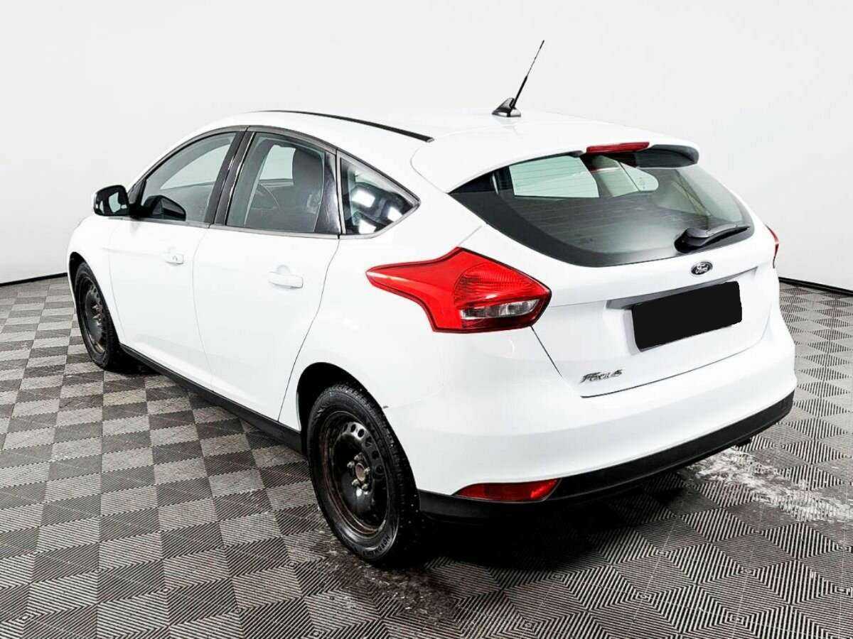 Купить Ford Focus с пробегом. Фото: #5
