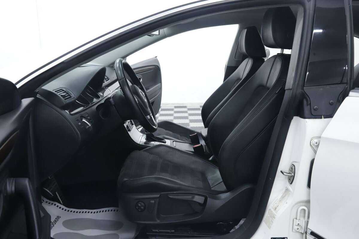 Купить Volkswagen Passat CC с пробегом. Фото: #6