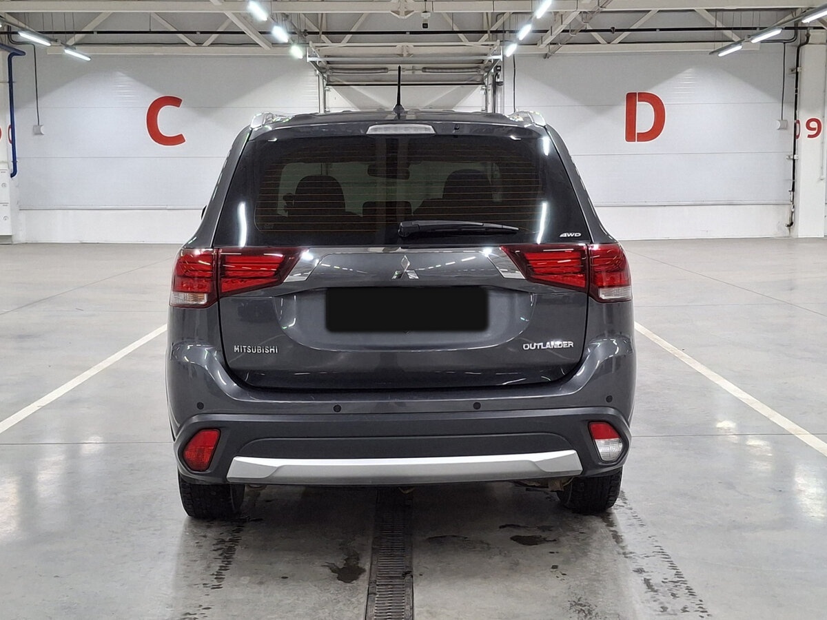 Купить Mitsubishi Outlander с пробегом. Фото: #5