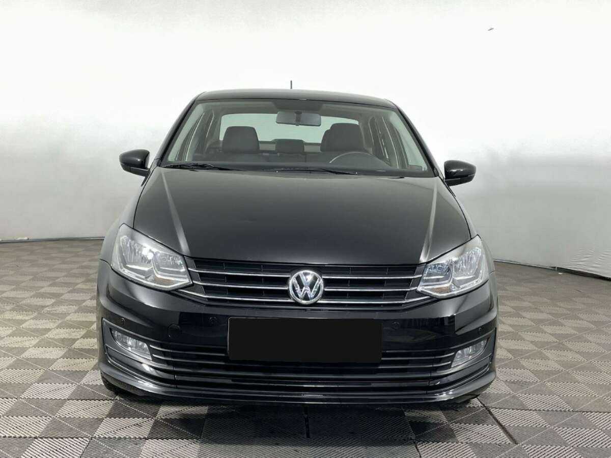 Купить Volkswagen Polo с пробегом. Посмотреть фото
