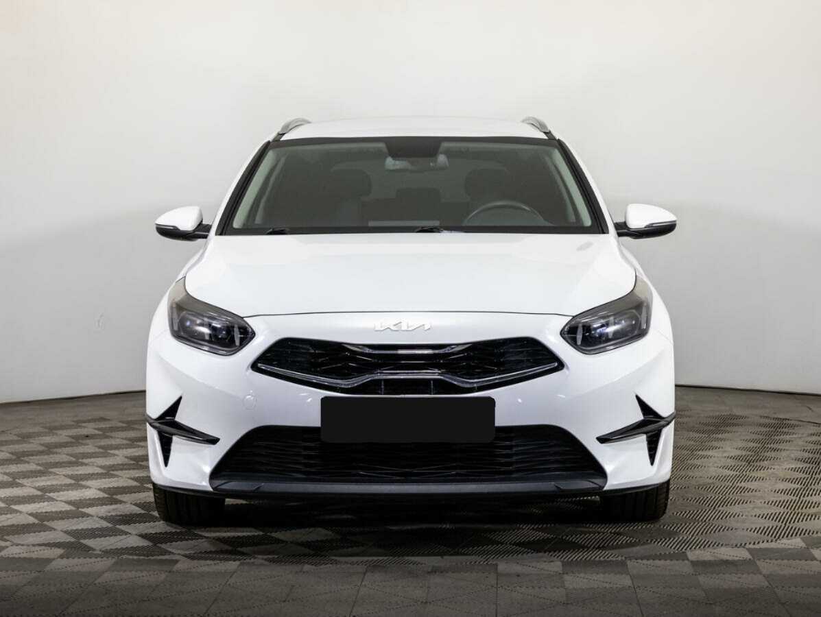 Купить Kia Ceed с пробегом. Фото: #1