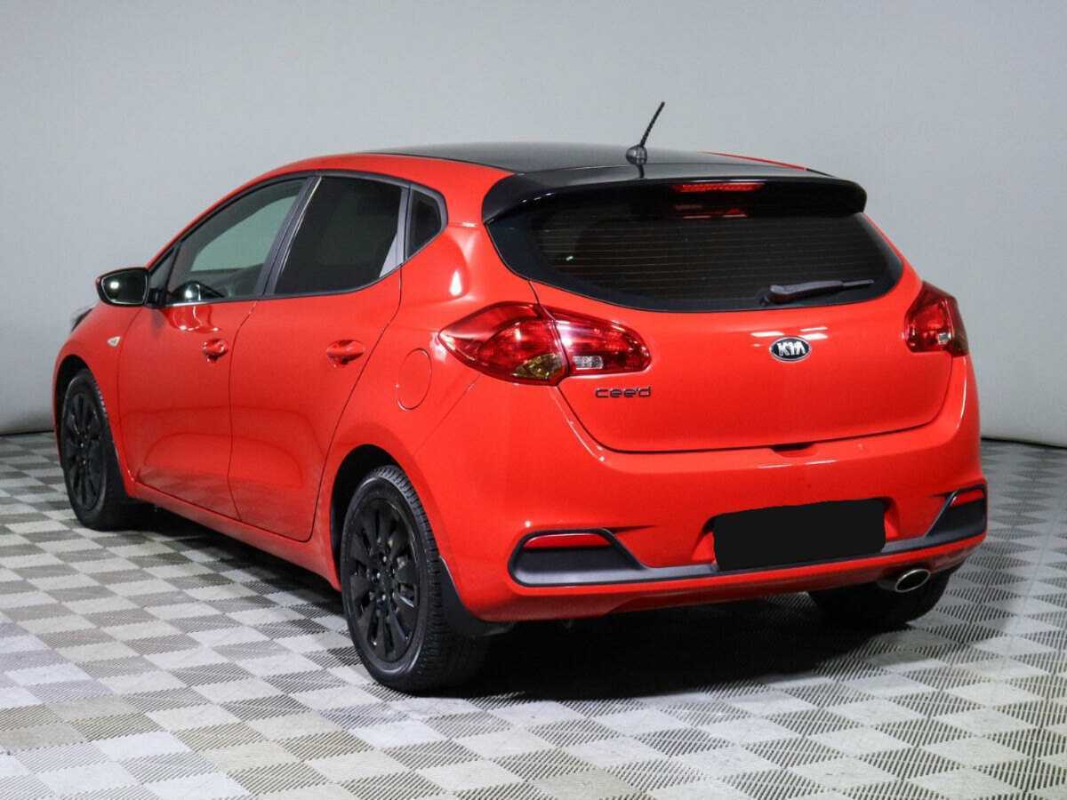 Купить Kia Ceed с пробегом. Фото: #5