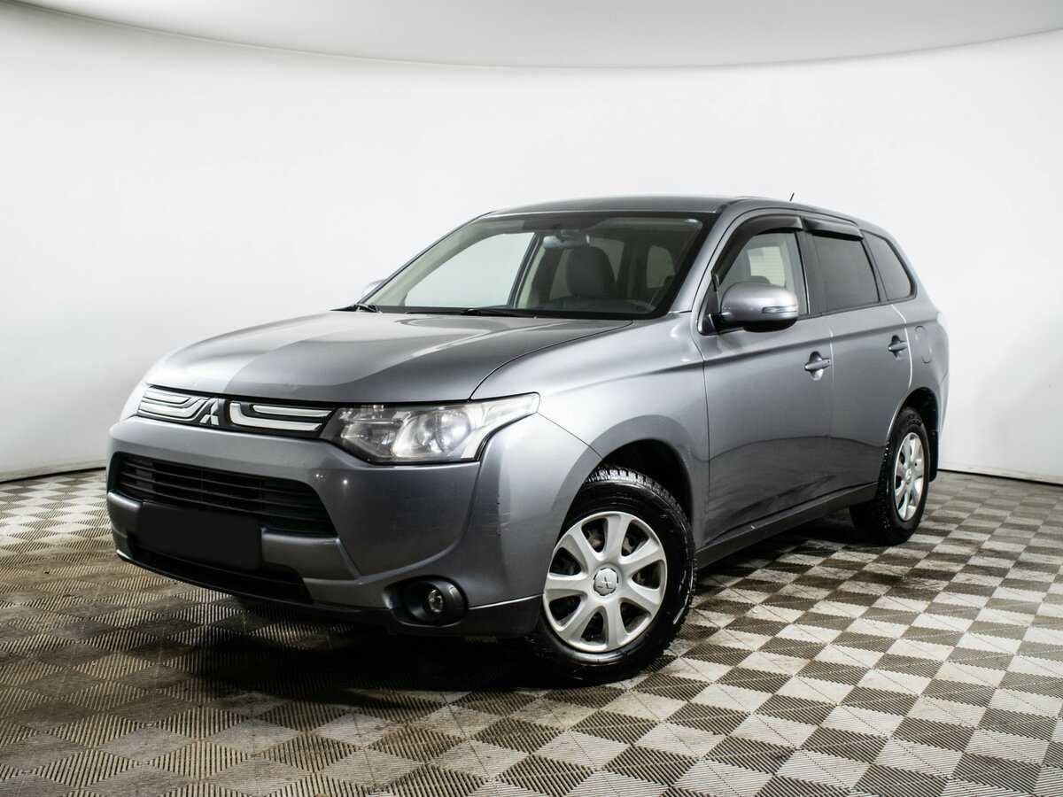 Купить Mitsubishi Outlander с пробегом. Посмотреть фото