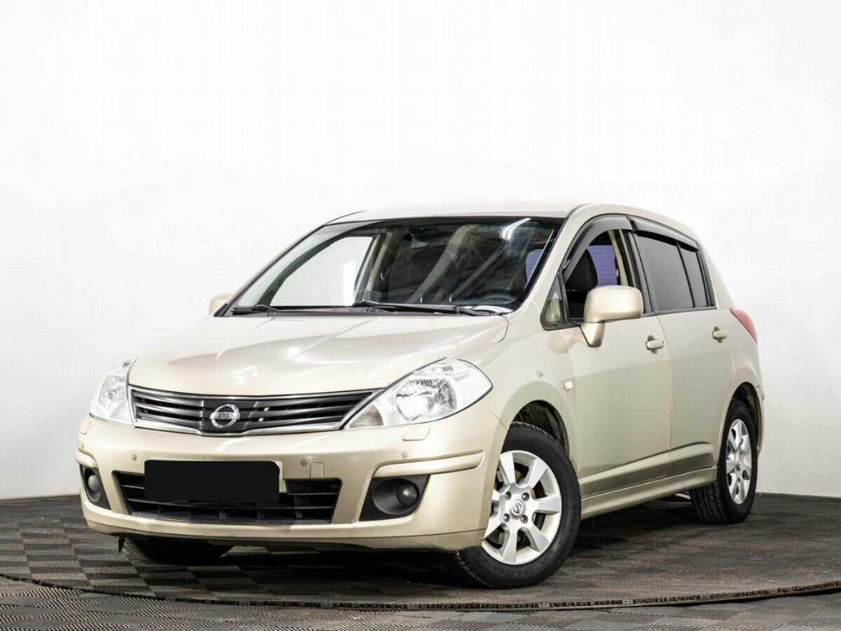 Купить Nissan Tiida с пробегом. Фото: #0