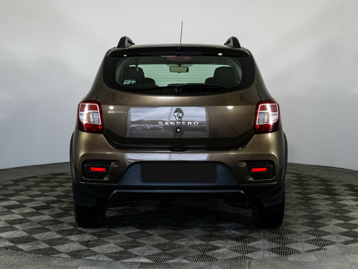 Купить Renault Sandero с пробегом. Фото: #4