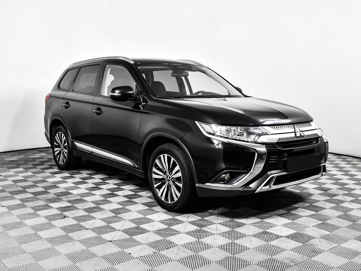 Купить Mitsubishi Outlander с пробегом. Фото: #2