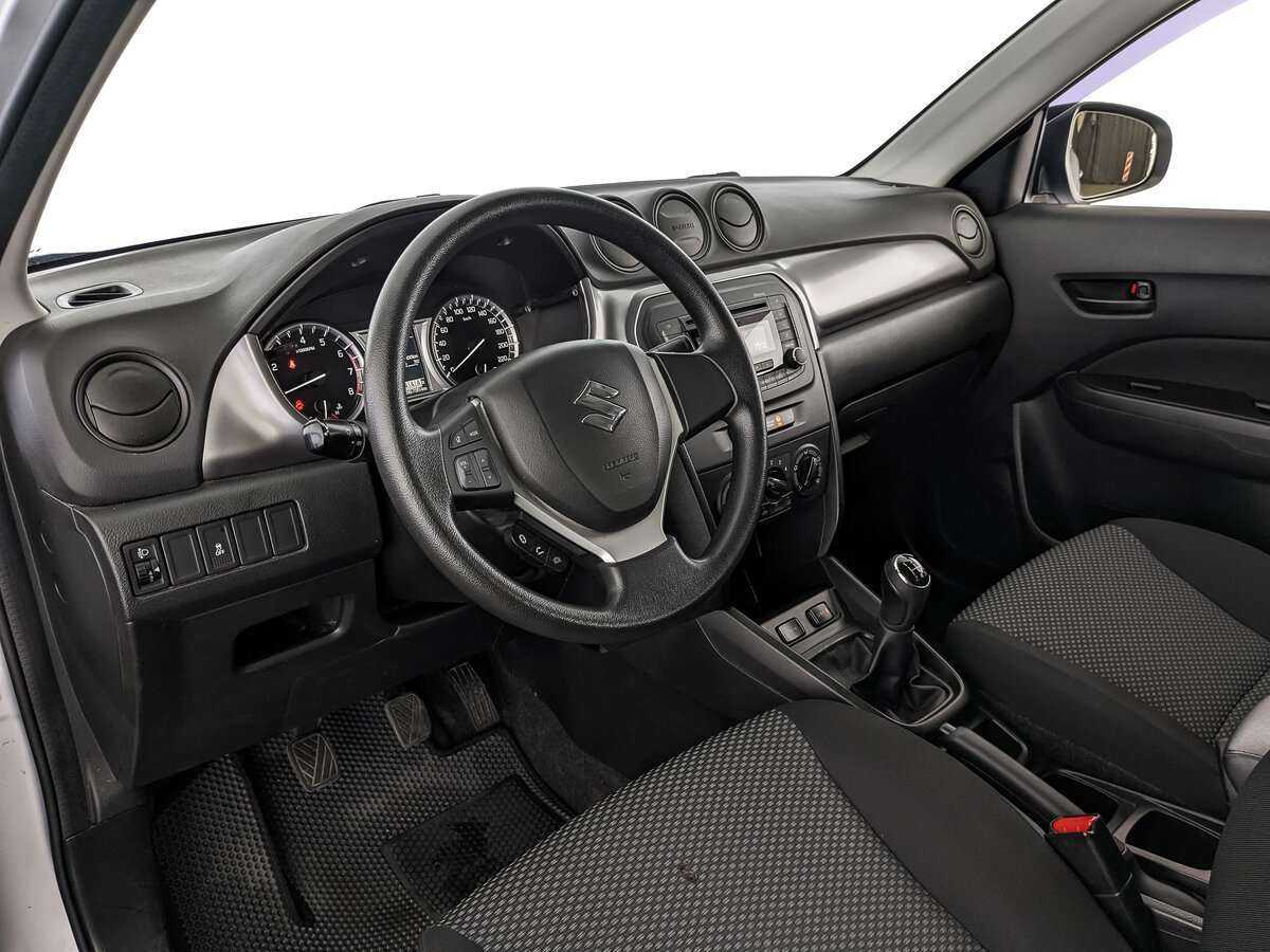 Купить Suzuki Vitara с пробегом. Фото: #14