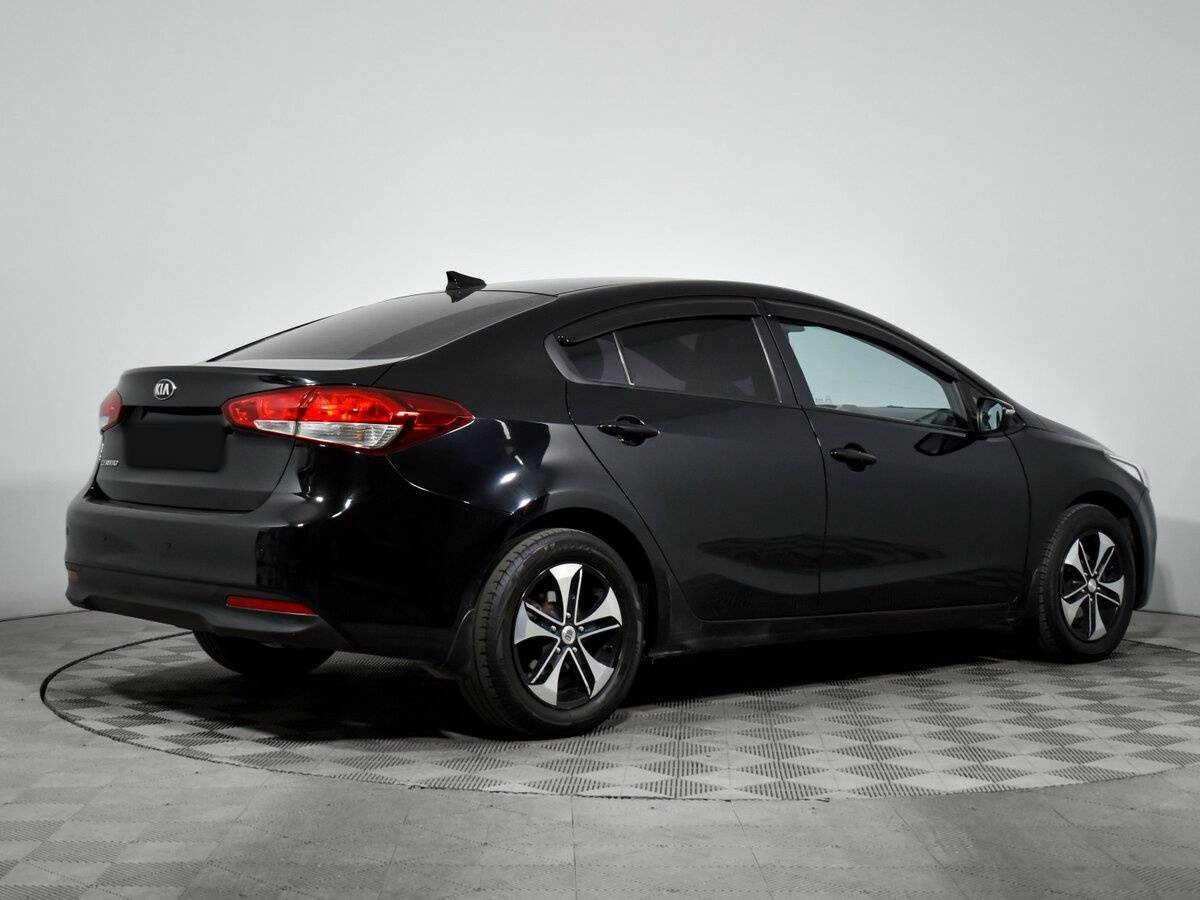 Купить Kia Cerato с пробегом. Фото: #4