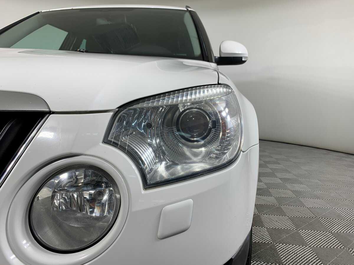 Купить Skoda Yeti с пробегом. Фото: #9
