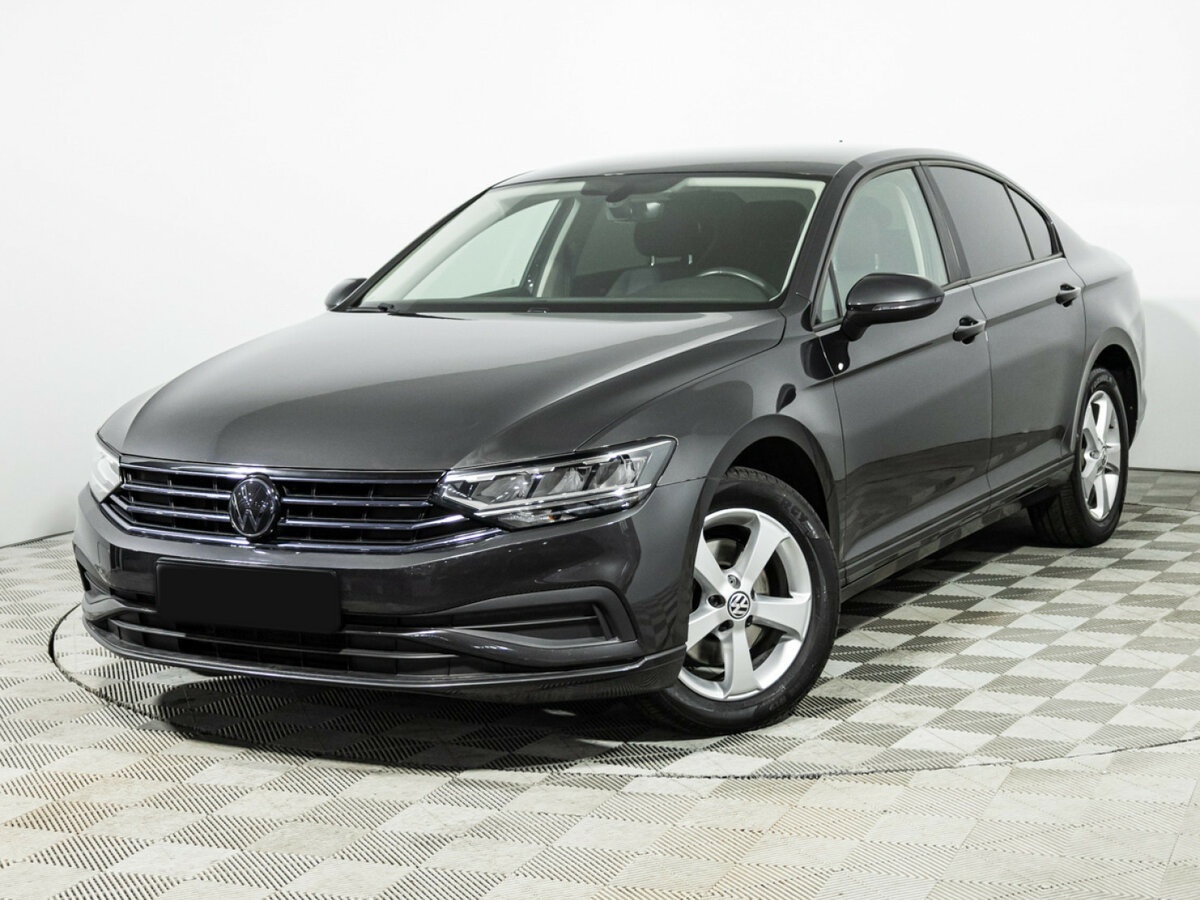 Купить Volkswagen Passat с пробегом. Посмотреть фото
