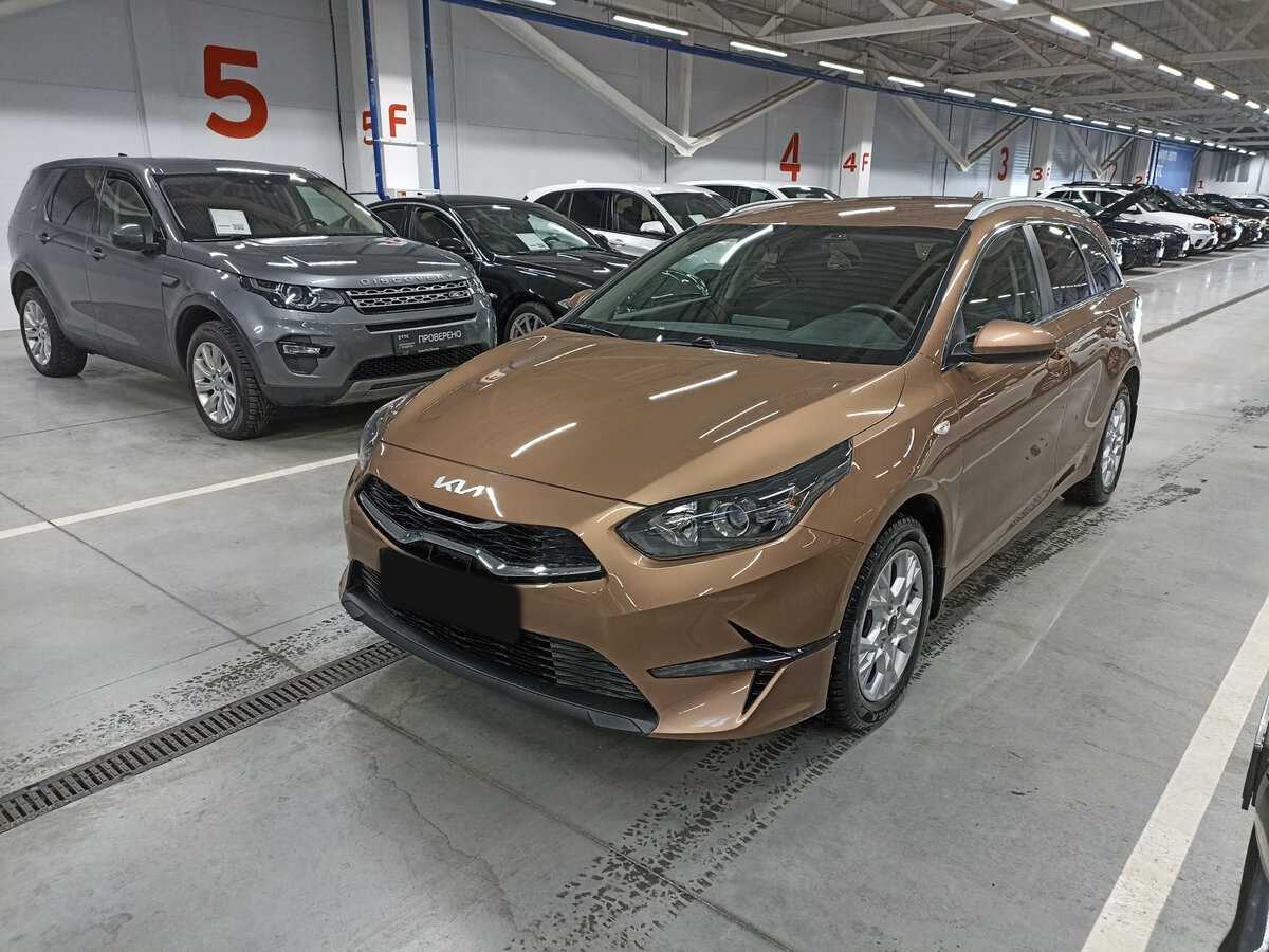 Купить Kia Ceed с пробегом. Фото: #0