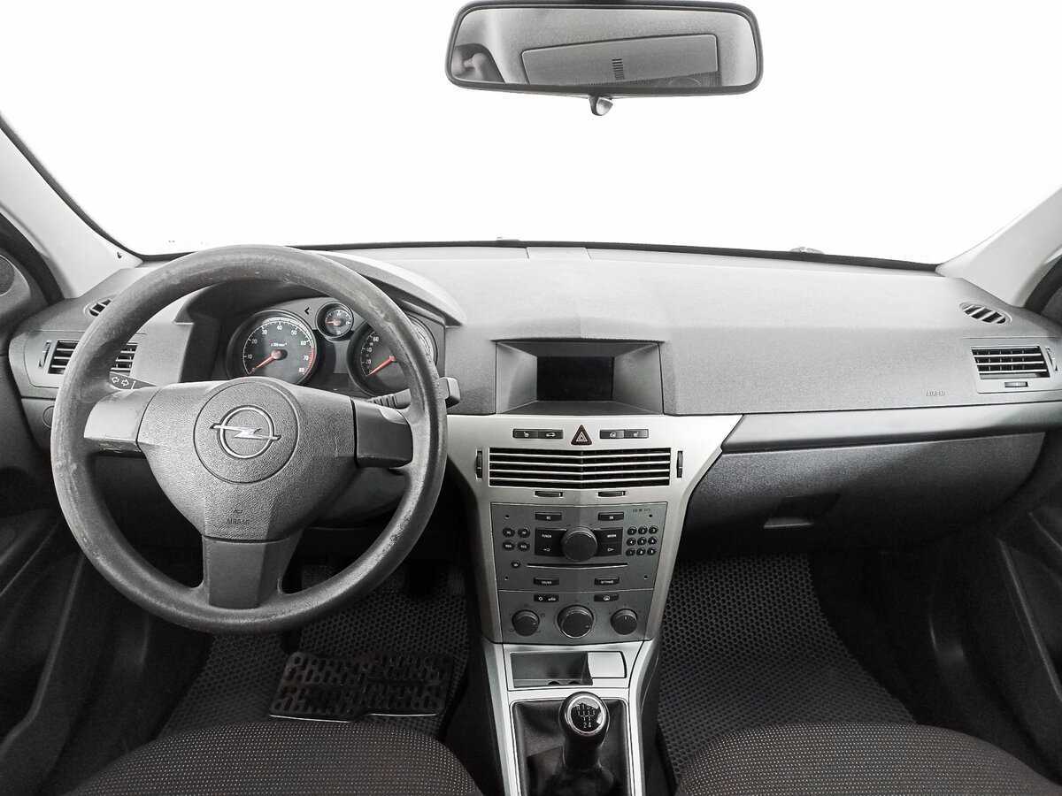 Купить Opel Astra с пробегом. Фото: #11