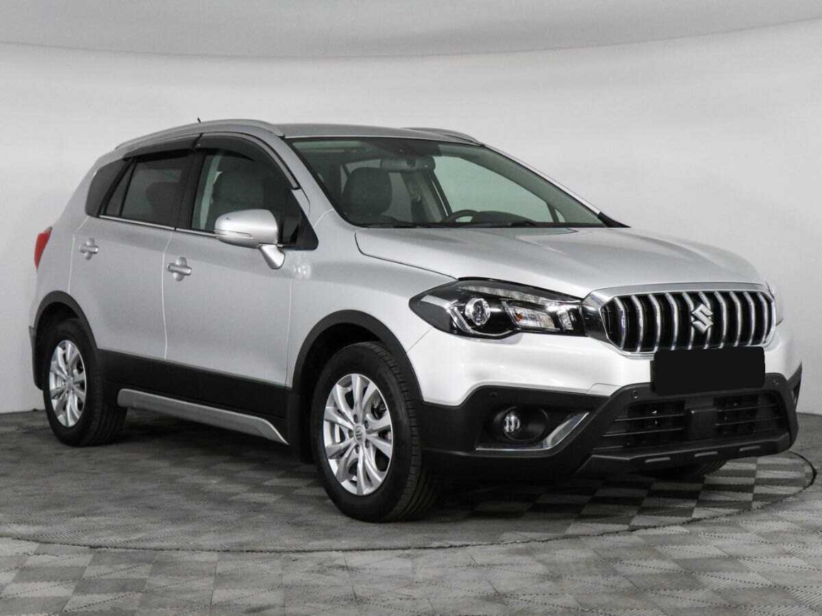Купить Suzuki SX4 с пробегом. Посмотреть фото