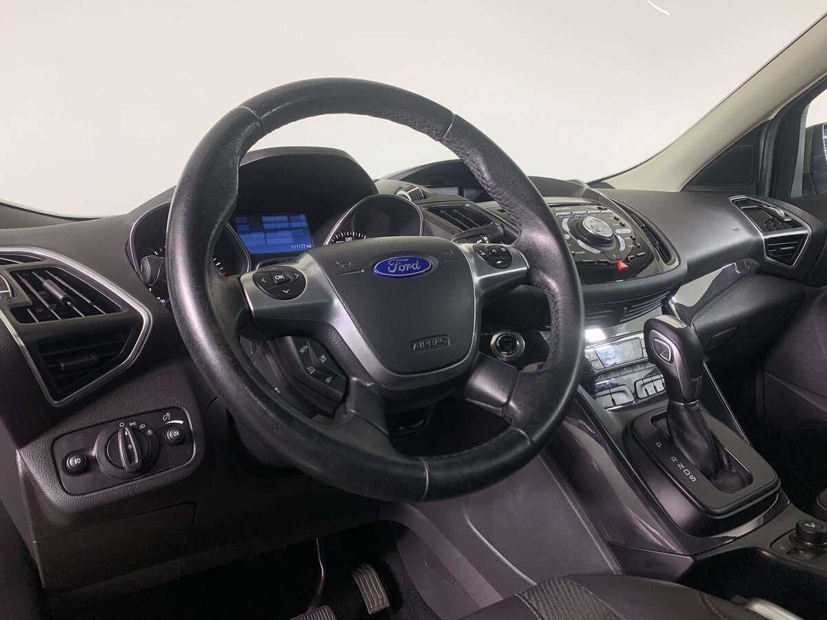 Купить Ford Kuga с пробегом. Фото: #8