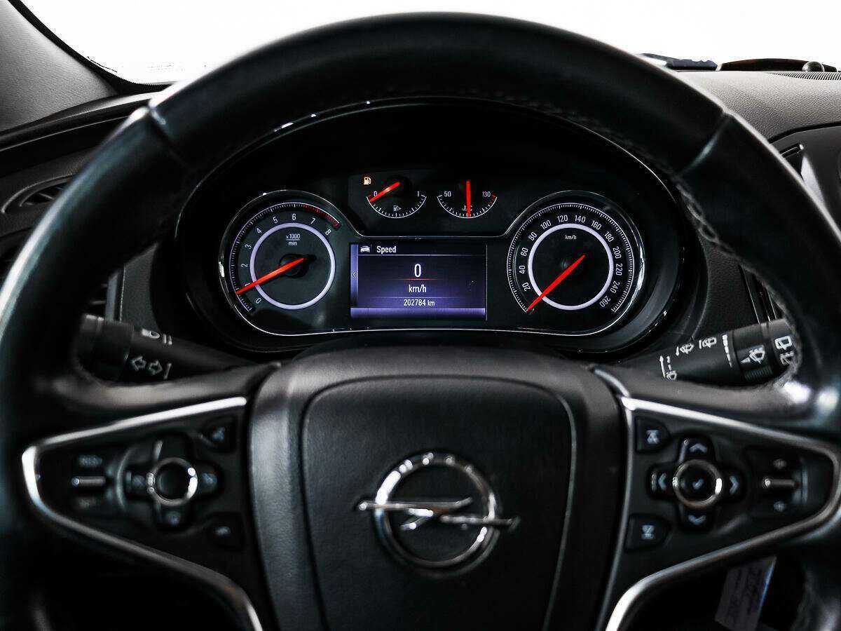 Купить Opel Insignia с пробегом. Фото: #16