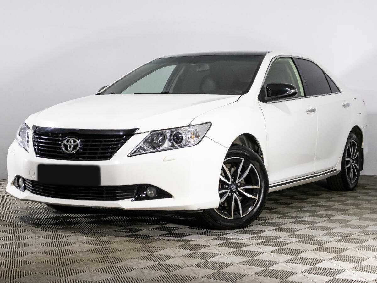 Купить Toyota Camry с пробегом. Посмотреть фото