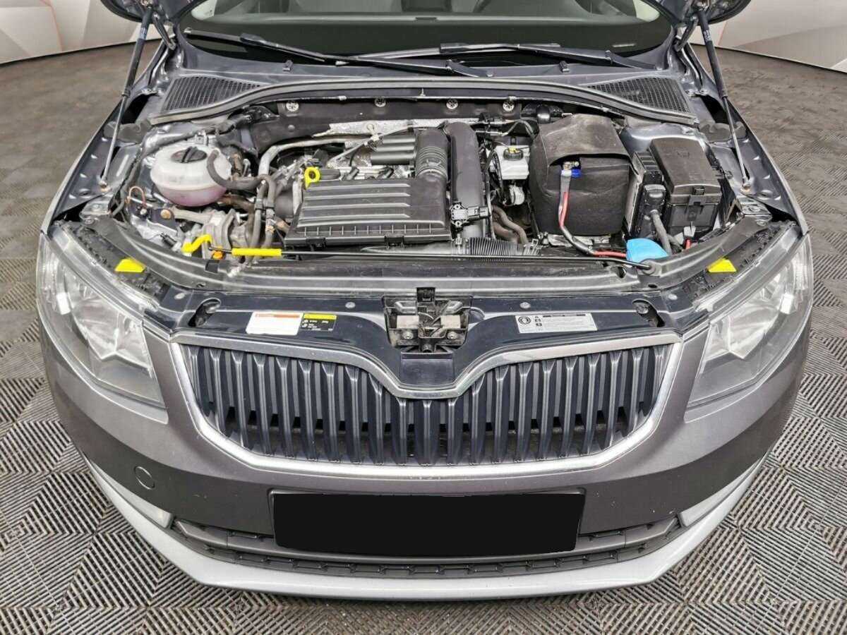 Купить Skoda Octavia с пробегом. Фото: #10