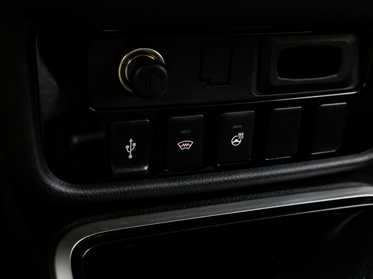 Купить Mitsubishi Outlander с пробегом. Фото: #10