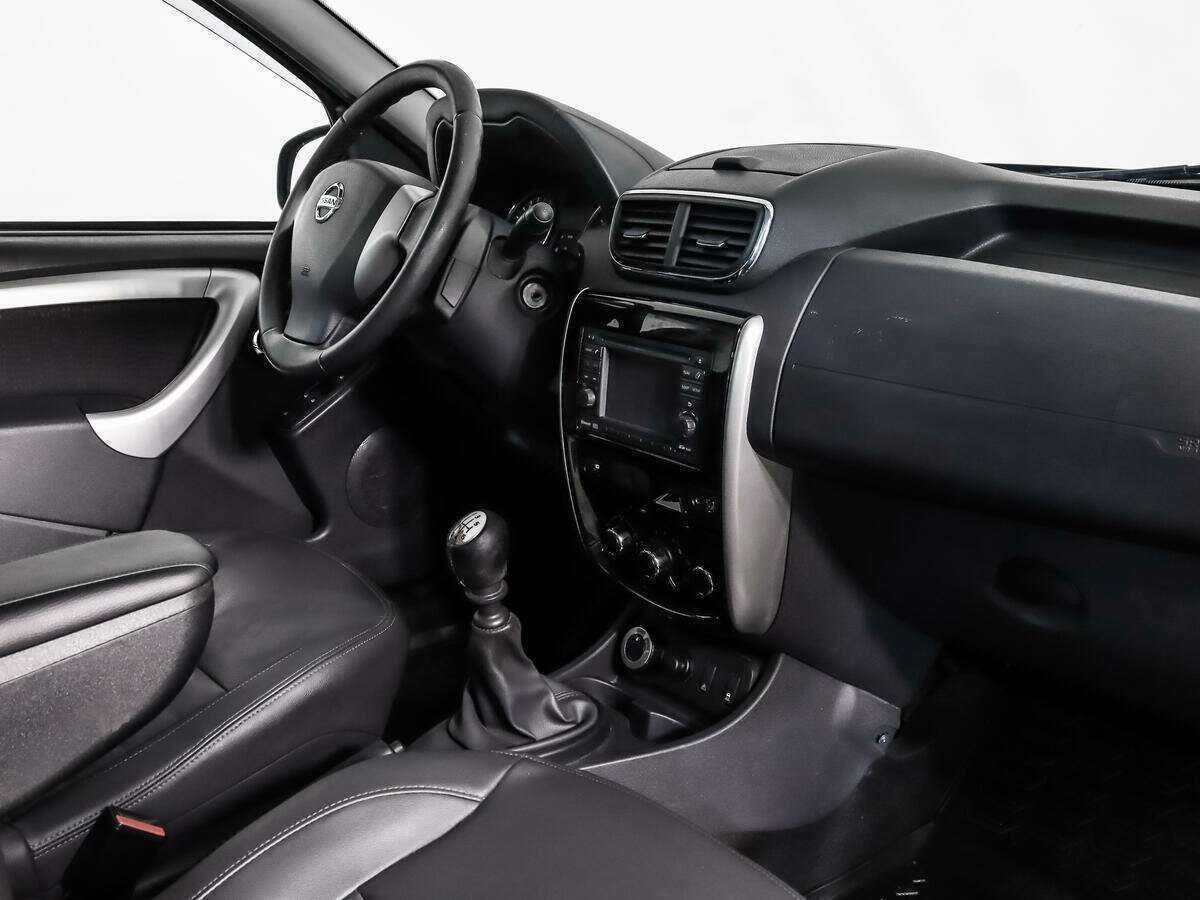 Купить Nissan Terrano с пробегом. Фото: #9