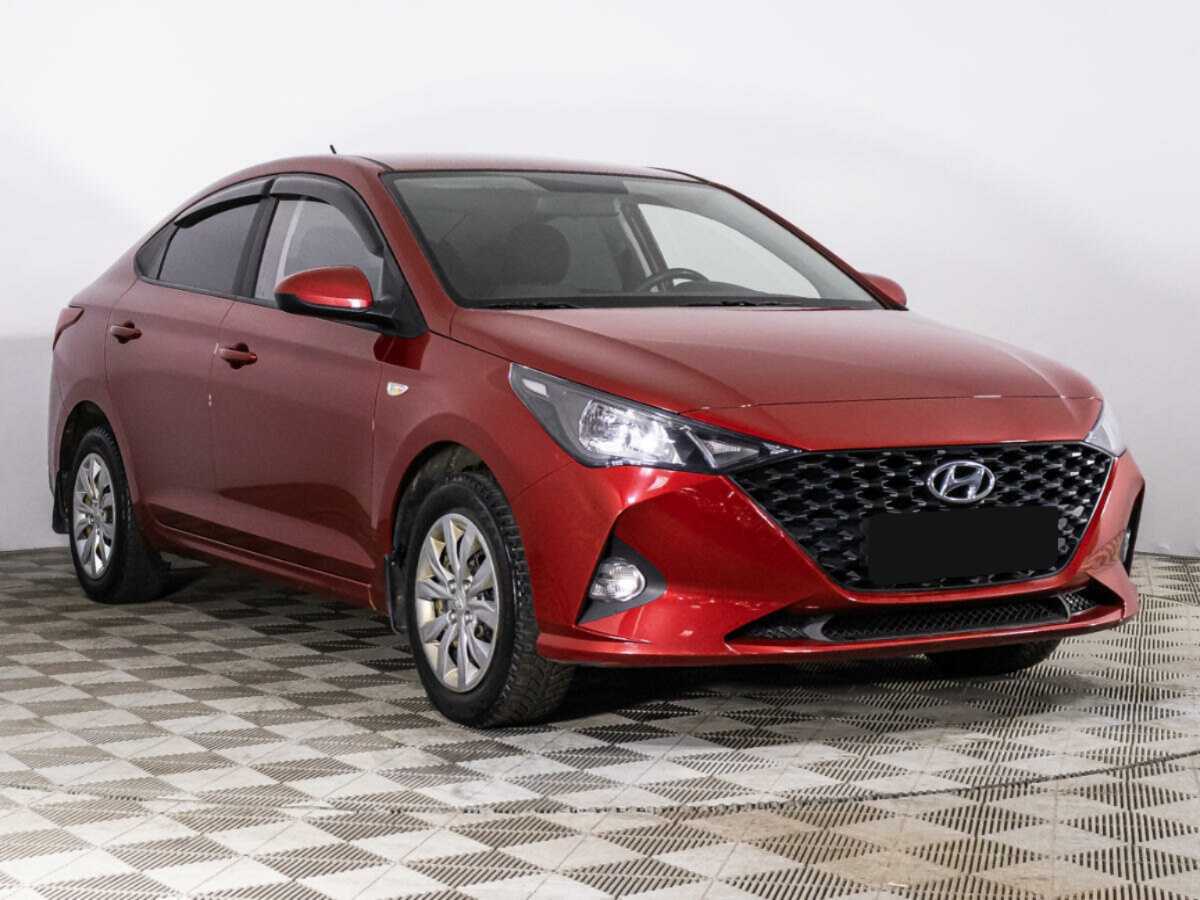 Купить Hyundai Solaris с пробегом. Фото: #2