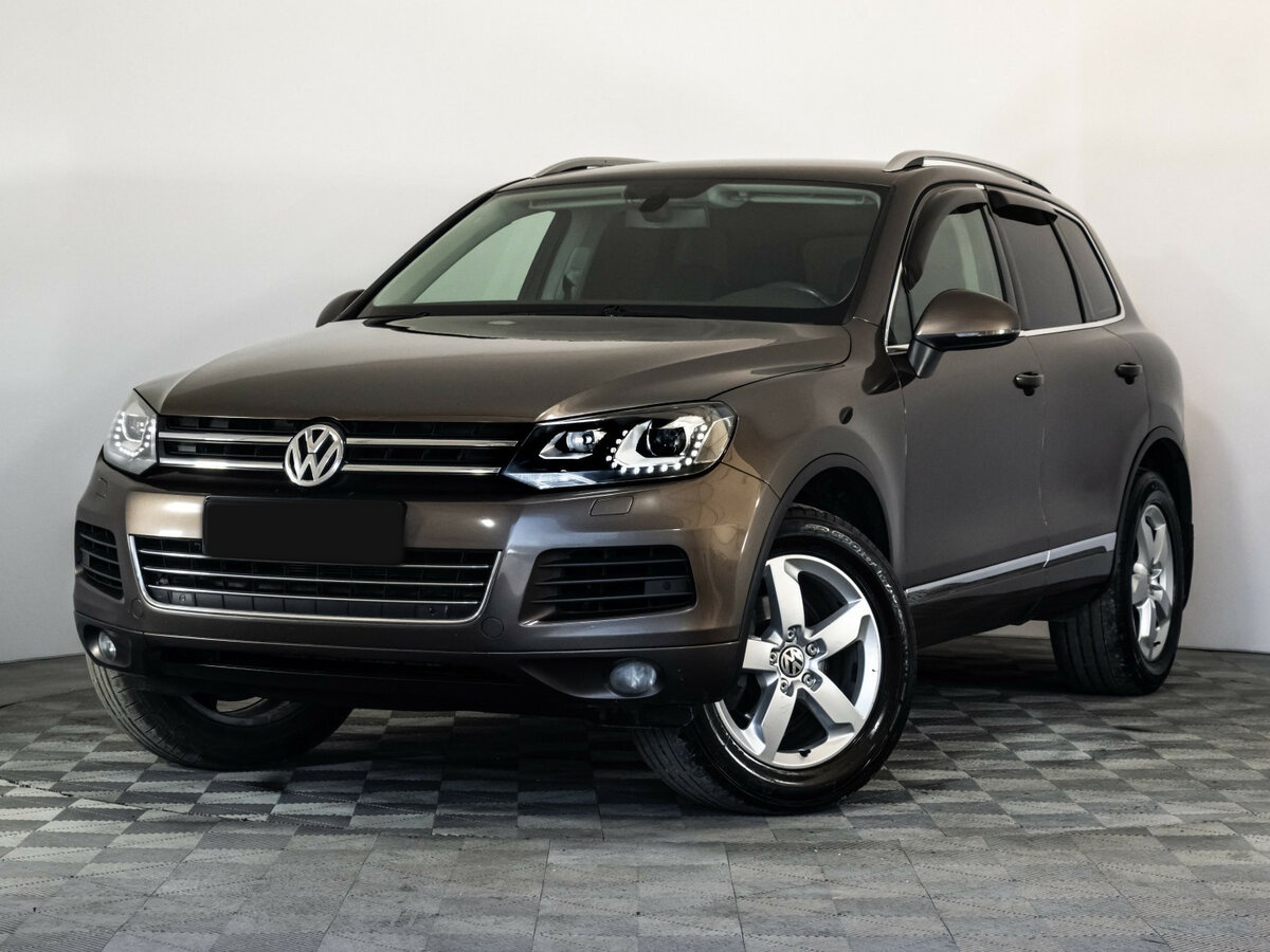 Купить Volkswagen Touareg с пробегом. Посмотреть фото
