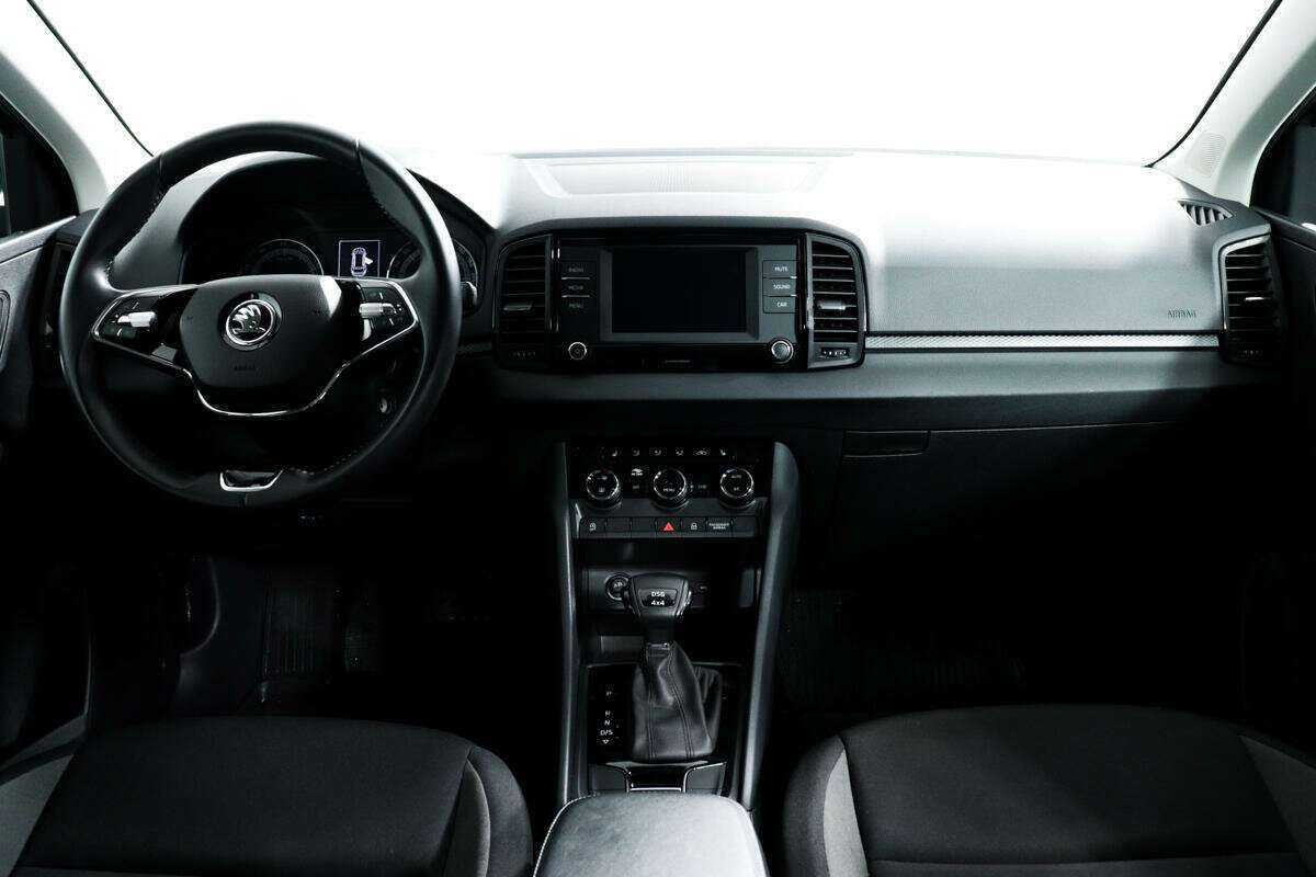 Купить Skoda Karoq с пробегом. Фото: #10