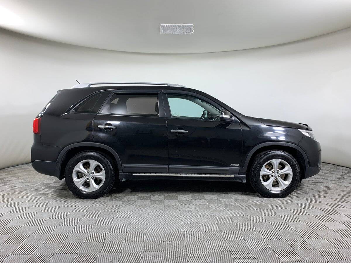 Купить Kia Sorento с пробегом. Фото: #3