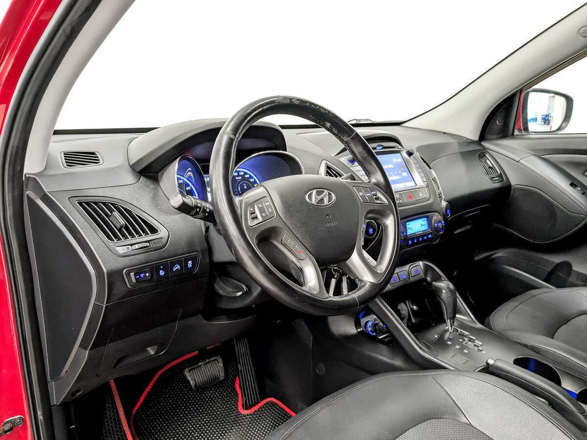 Купить Hyundai ix35 с пробегом. Фото: #14