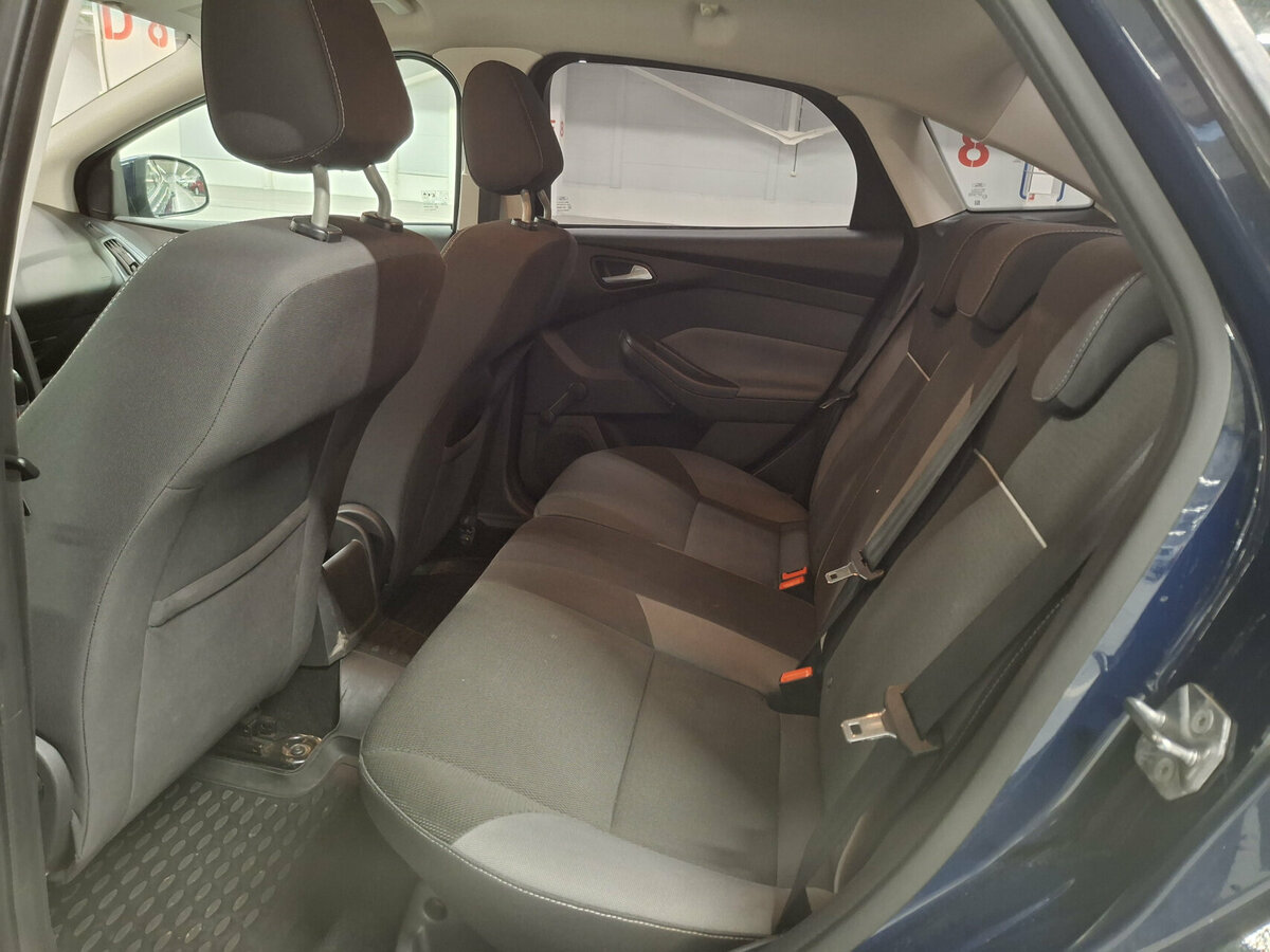 Купить Ford Focus с пробегом. Фото: #10