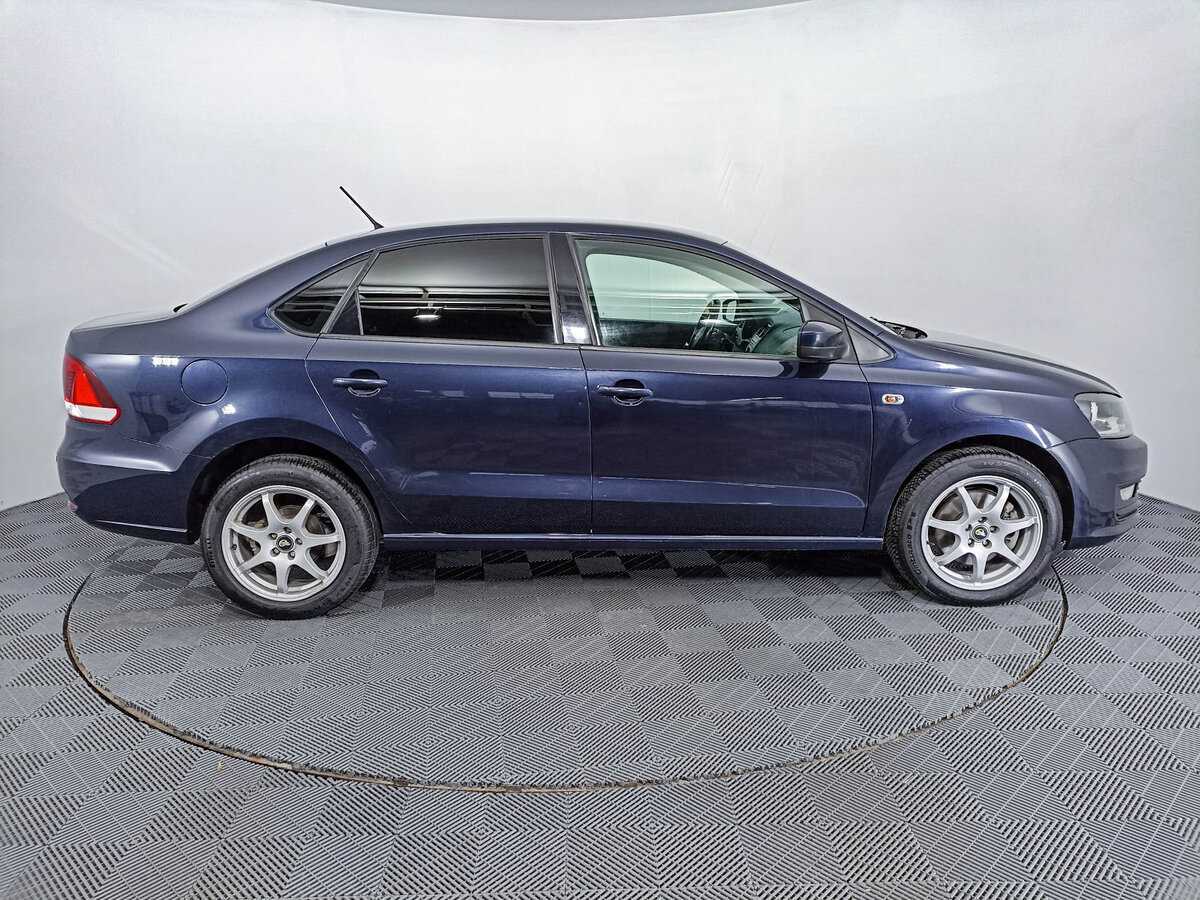 Купить Volkswagen Polo с пробегом. Фото: #3