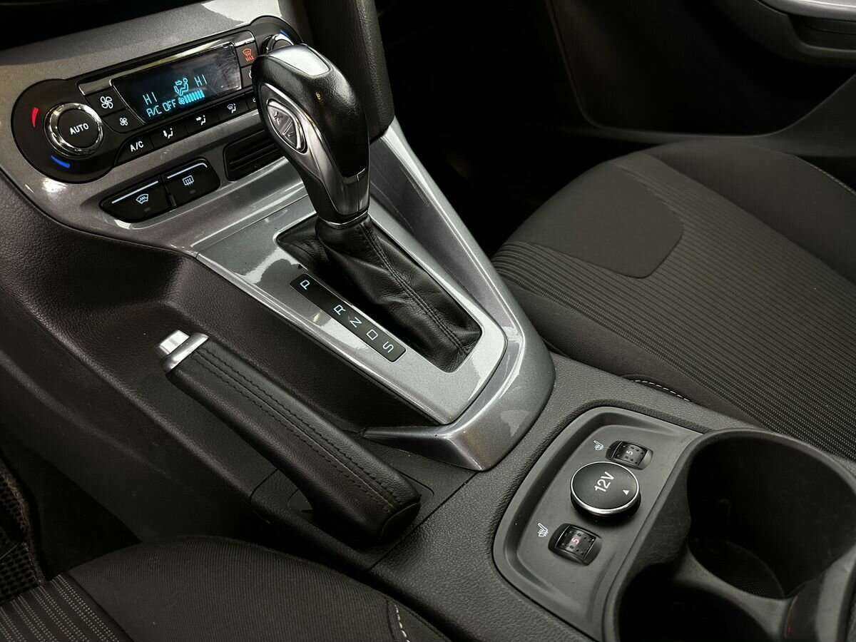 Купить Ford Focus с пробегом. Фото: #12