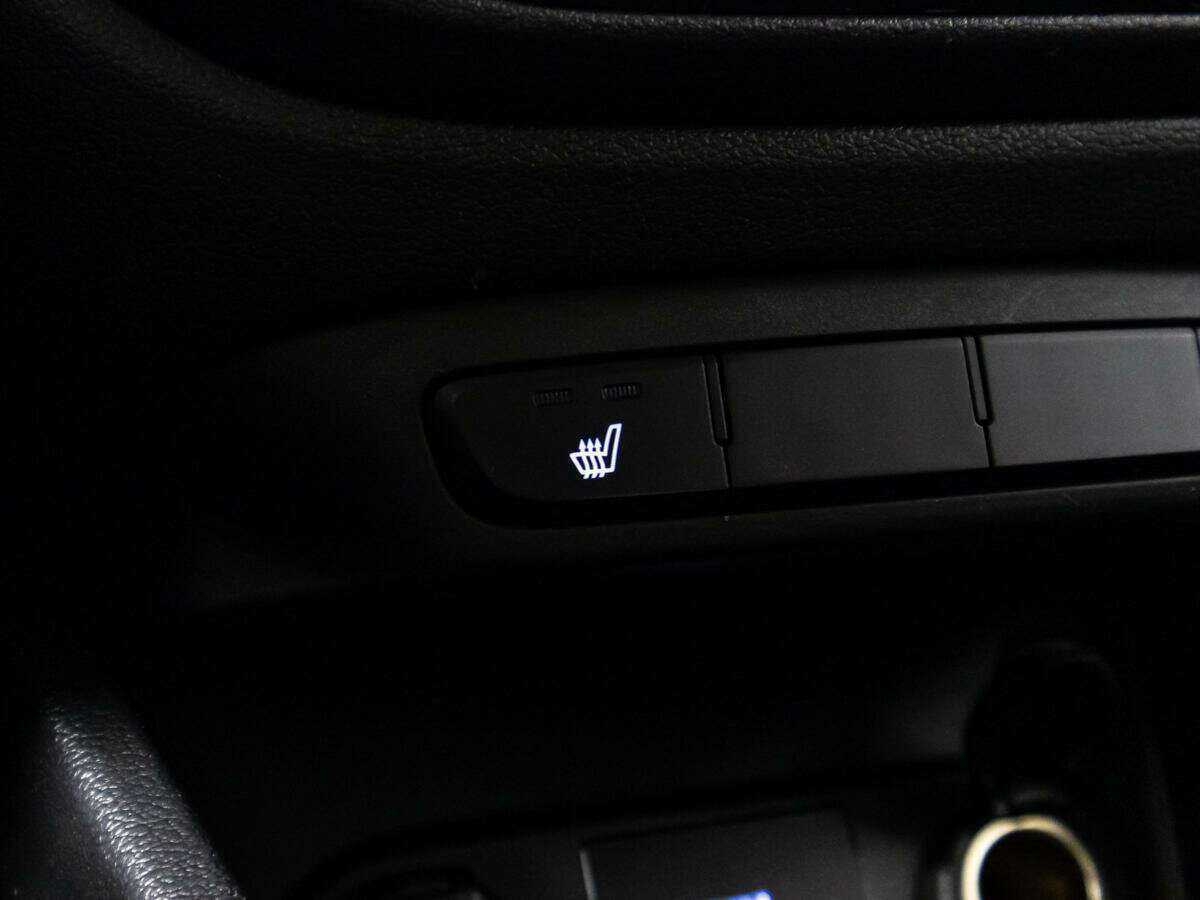 Купить Hyundai Solaris с пробегом. Фото: #15