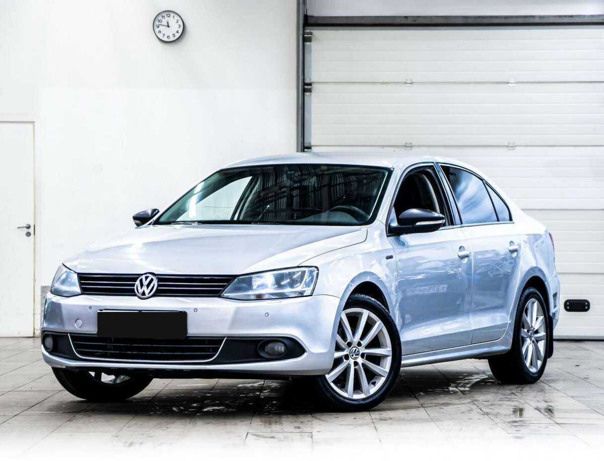 Купить Volkswagen Jetta с пробегом. Фото: #0