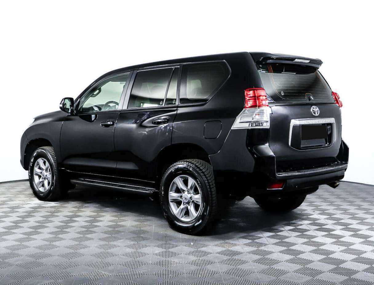 Купить Toyota Land Cruiser Prado с пробегом. Фото: #6