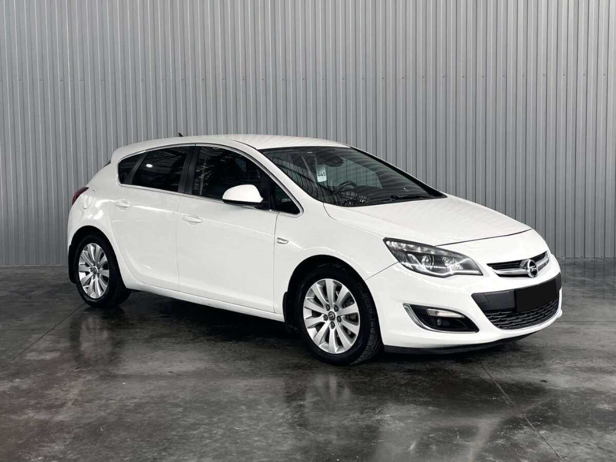 Купить Opel Astra с пробегом. Фото: #2