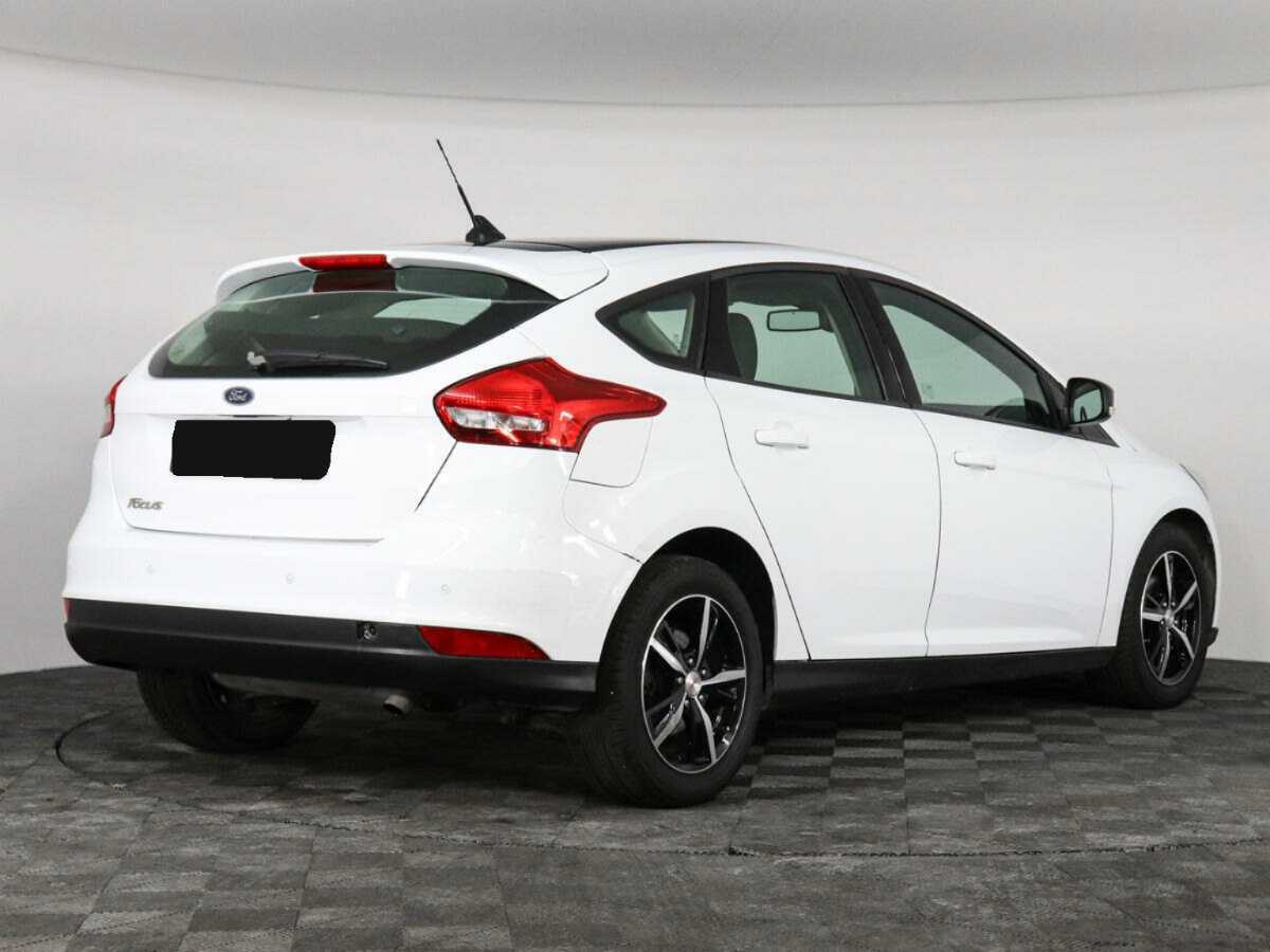 Купить Ford Focus с пробегом. Фото: #4