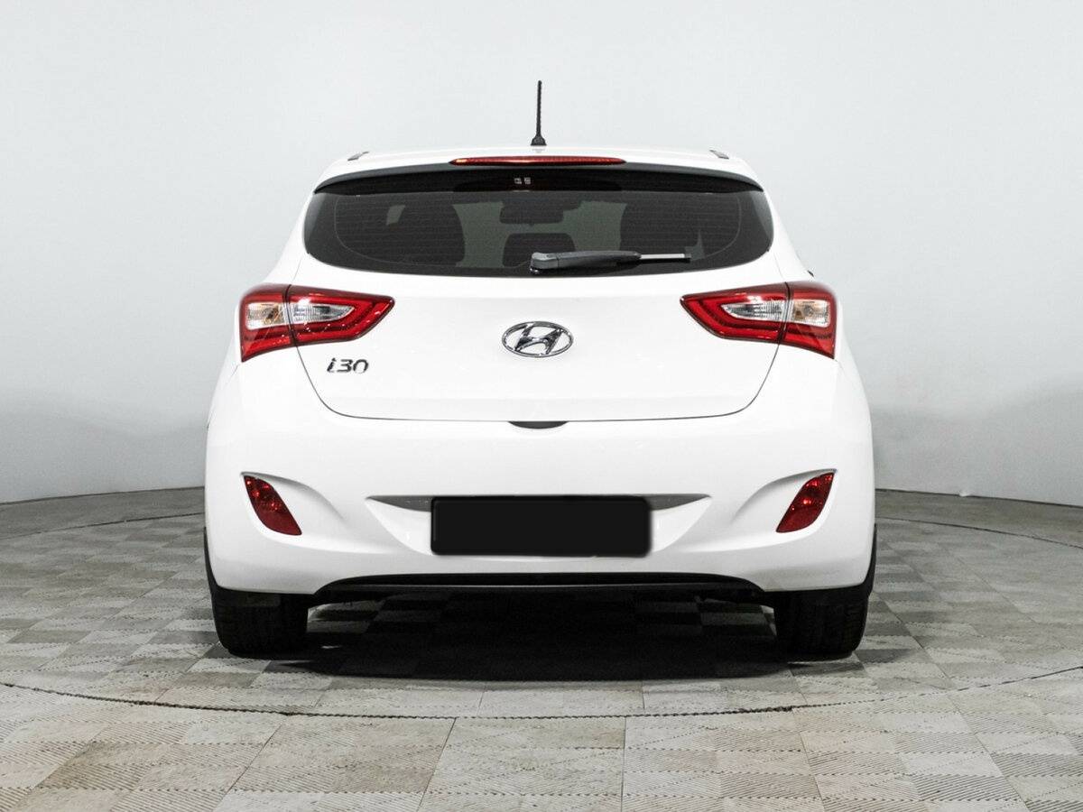 Купить Hyundai i30 с пробегом. Фото: #5