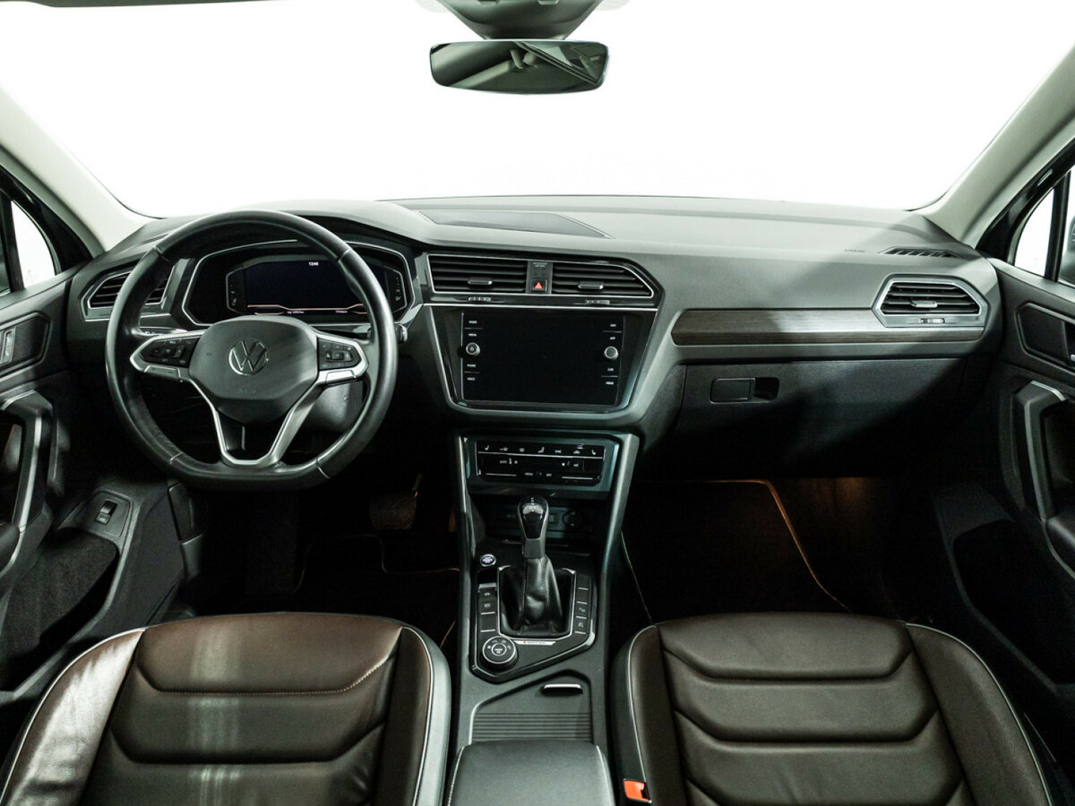 Купить Volkswagen Tiguan с пробегом. Фото: #11