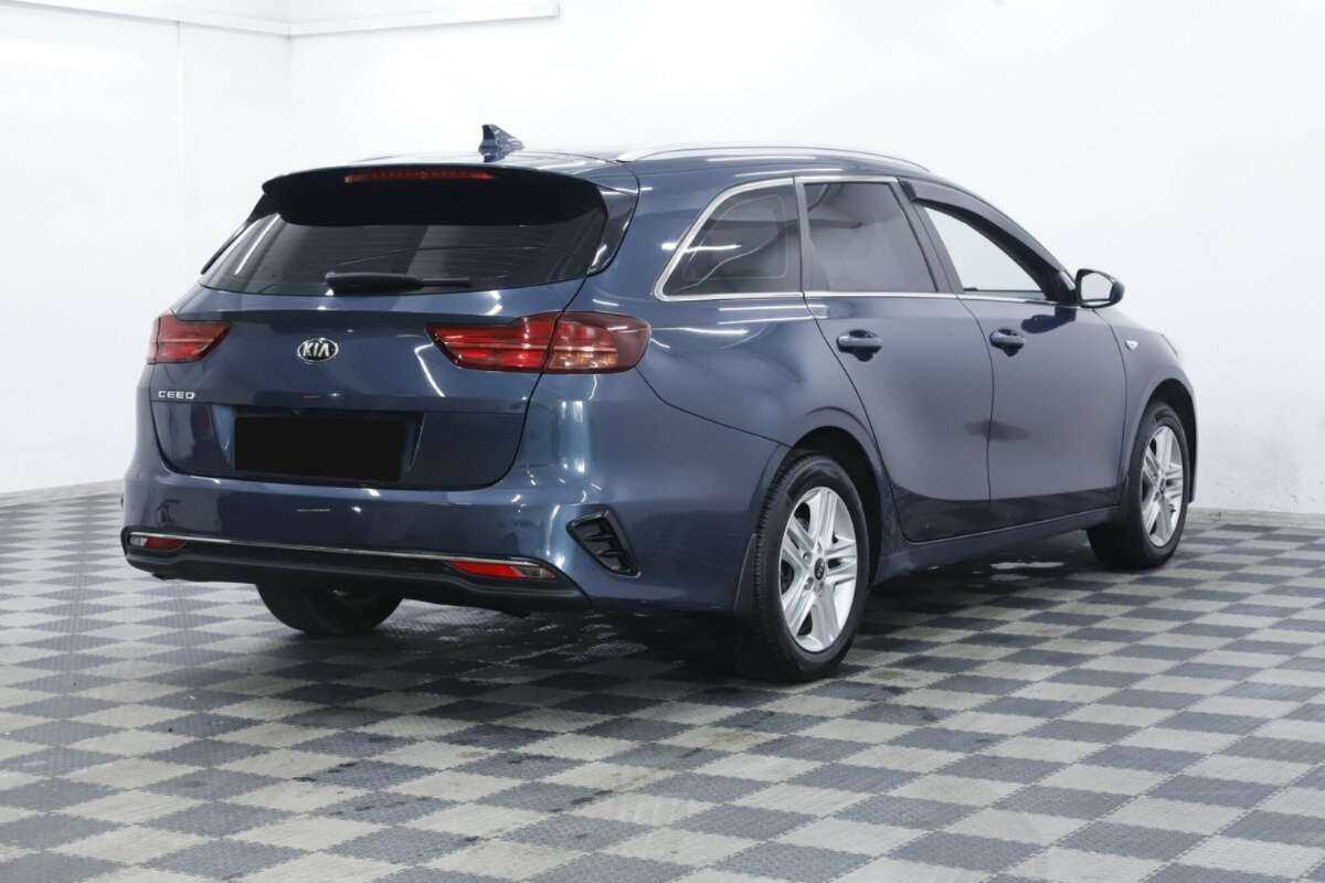 Купить Kia Ceed с пробегом. Фото: #3
