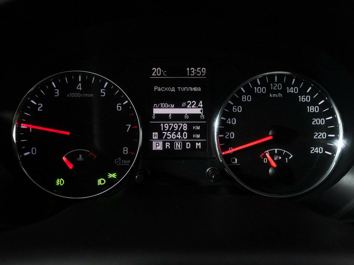 Купить Nissan X-Trail с пробегом. Фото: #11