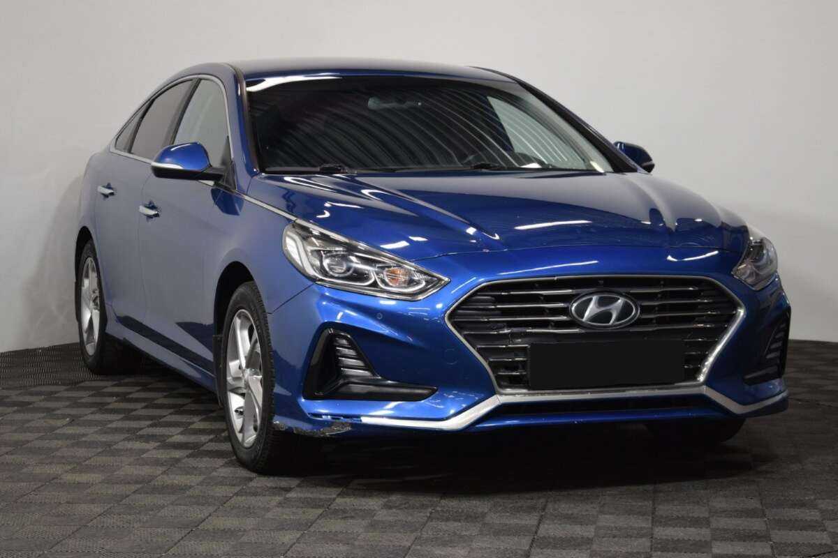 Купить Hyundai Sonata с пробегом. Фото: #2