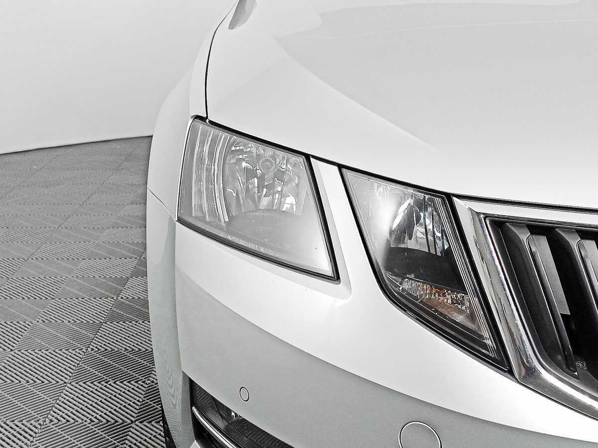 Купить Skoda Octavia с пробегом. Фото: #14