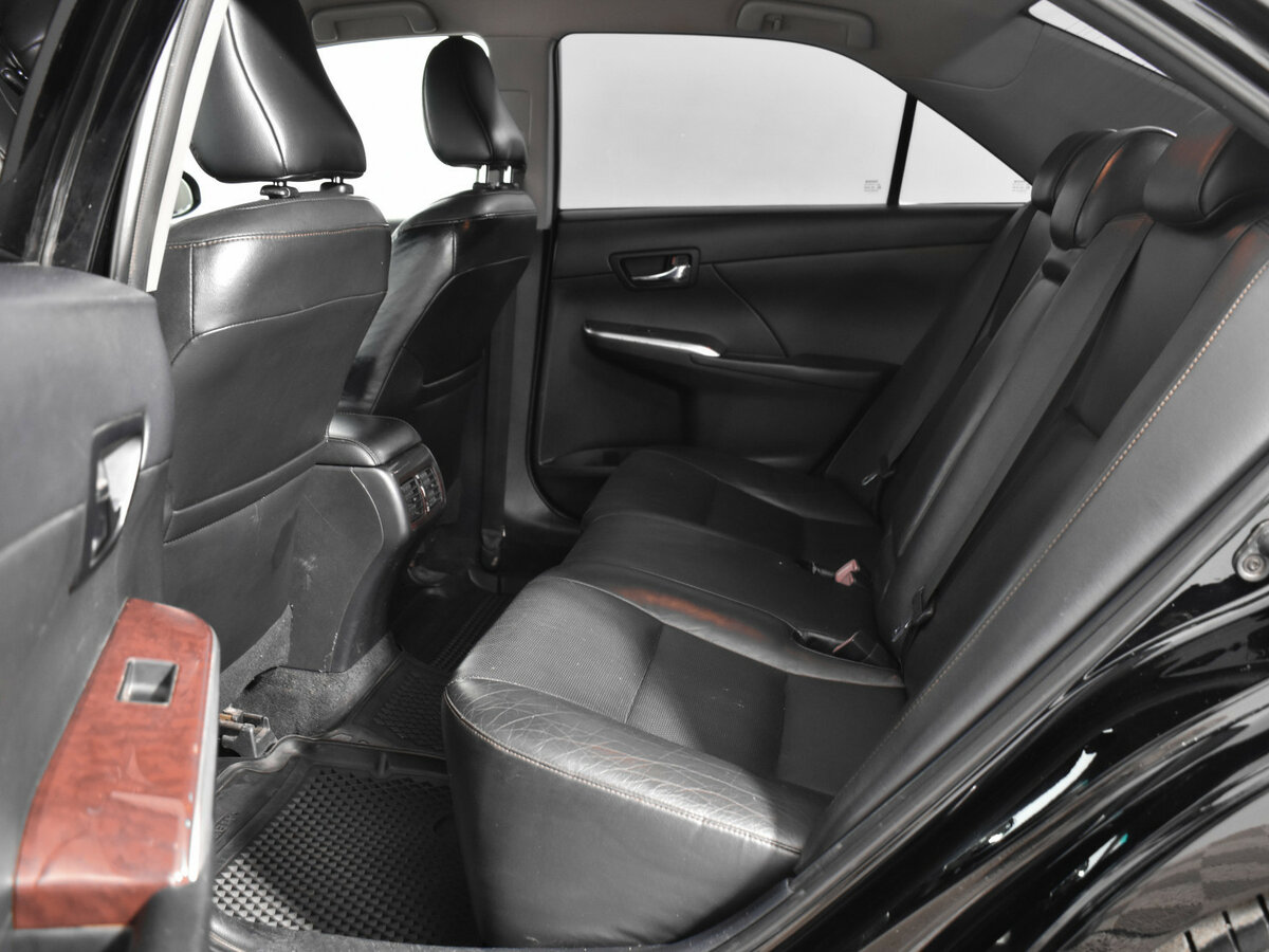 Купить Toyota Camry с пробегом. Фото: #9