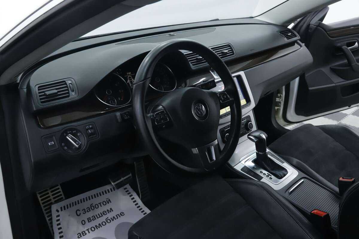 Купить Volkswagen Passat CC с пробегом. Фото: #7