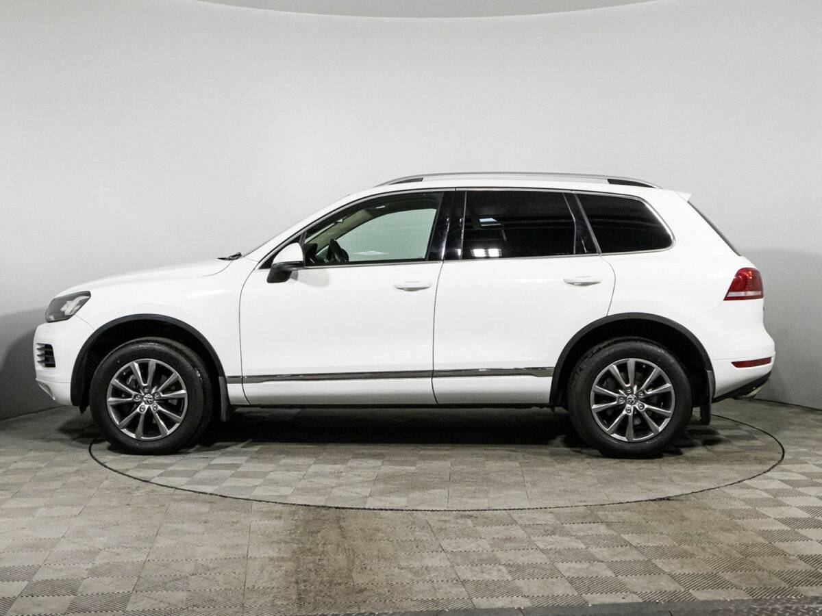 Купить Volkswagen Touareg с пробегом. Фото: #7