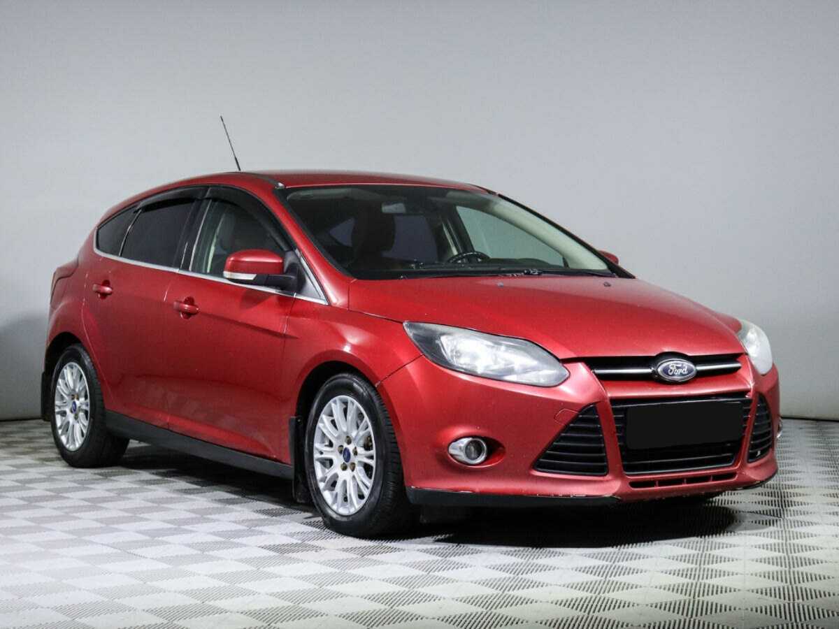Купить Ford Focus с пробегом. Фото: #2