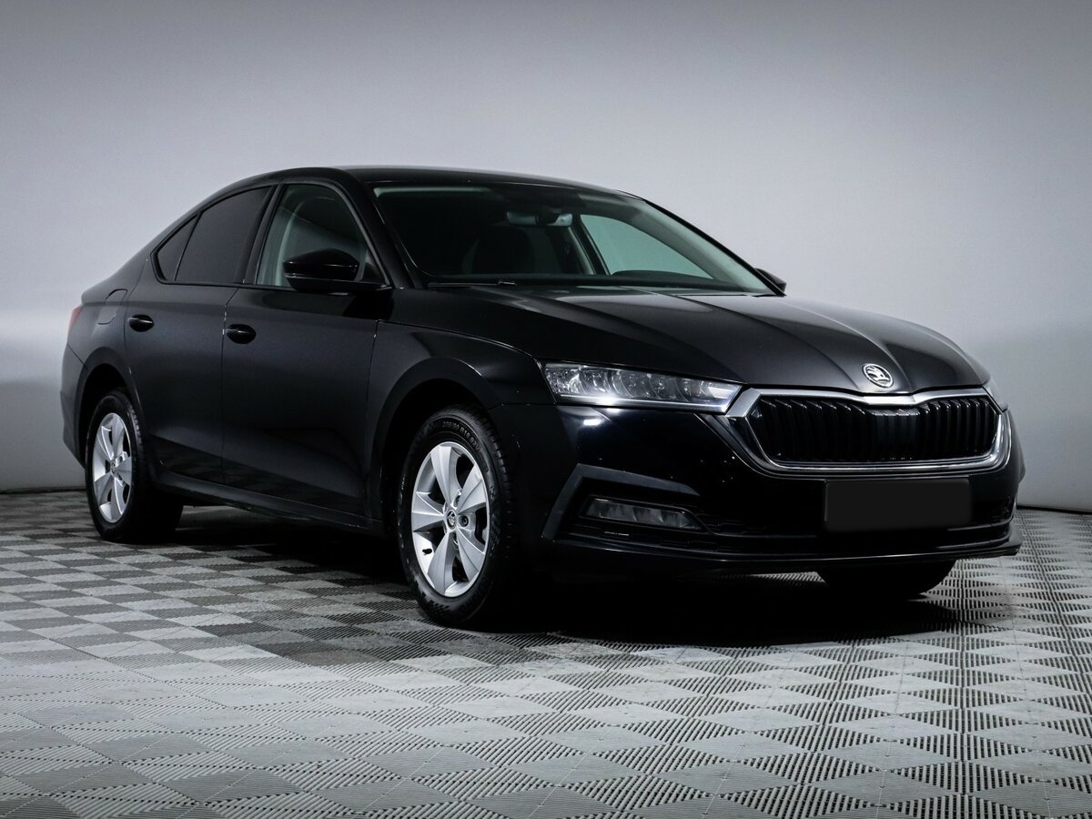 Купить Skoda Octavia с пробегом. Фото: #2