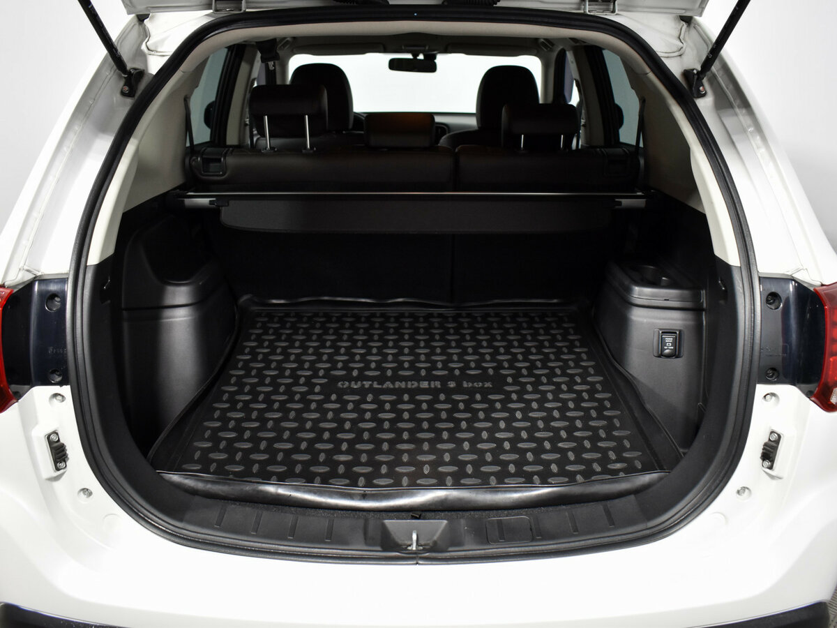 Купить Mitsubishi Outlander с пробегом. Фото: #16
