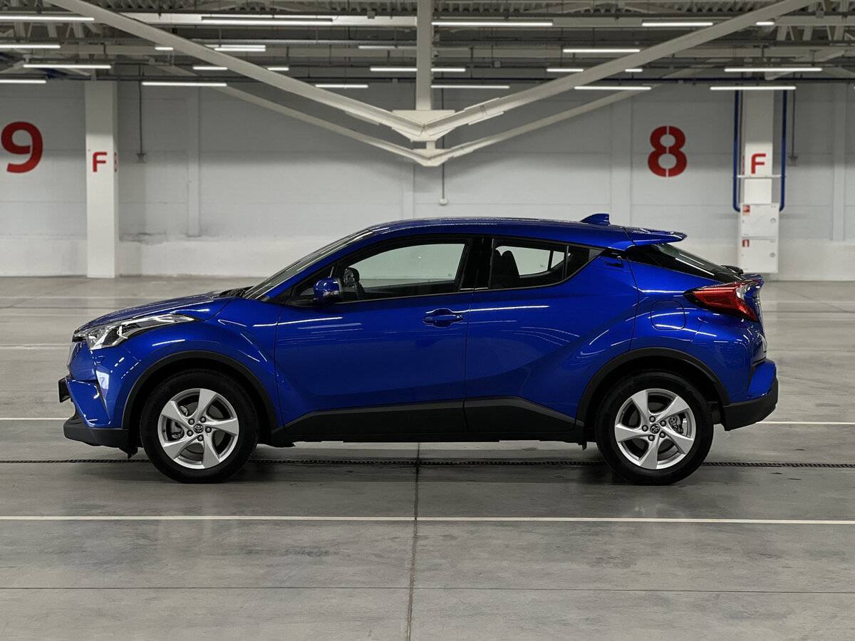 Купить Toyota C-HR с пробегом. Фото: #7