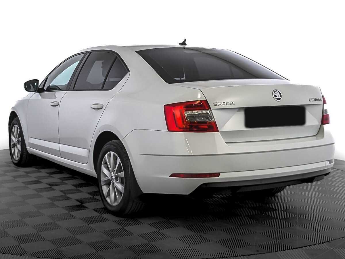 Купить Skoda Octavia с пробегом. Фото: #6